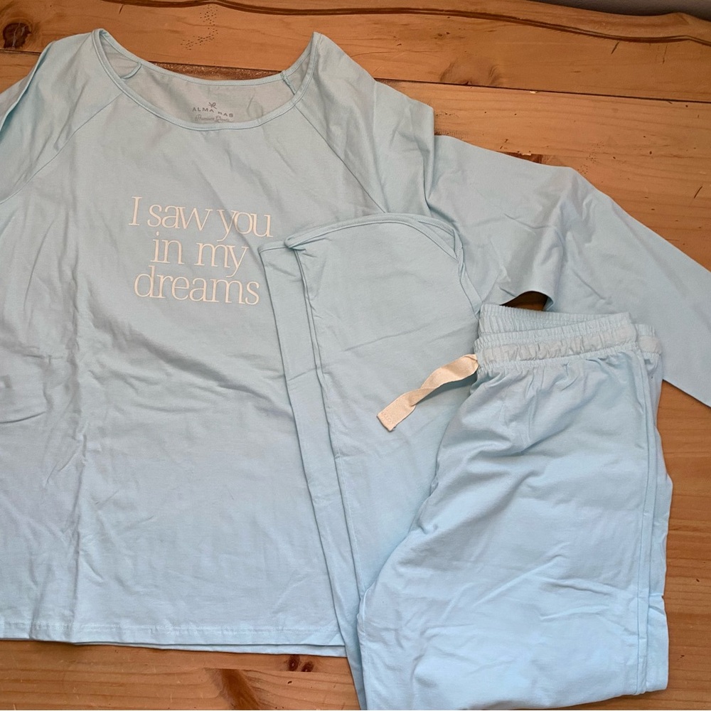 Women’s Long Sleeve Cotton Pajama Set